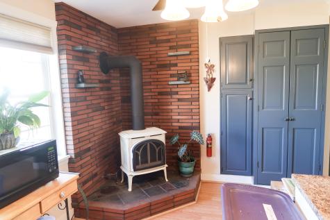 691 W River Road Augusta ME 04330