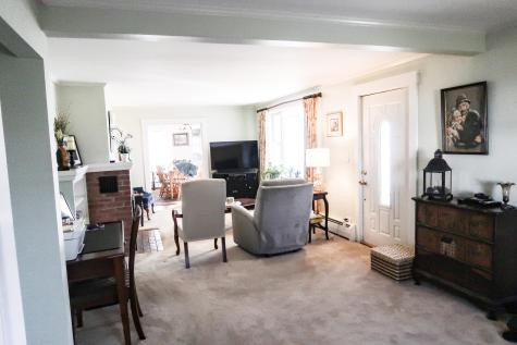691 W River Road Augusta ME 04330