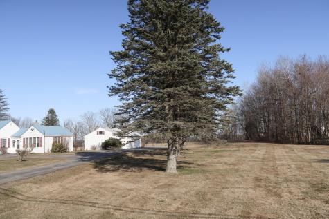 691 W River Road Augusta ME 04330