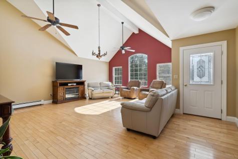 521 Fletcher Road Auburn ME 04210