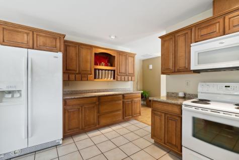 521 Fletcher Road Auburn ME 04210