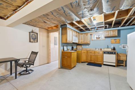 521 Fletcher Road Auburn ME 04210
