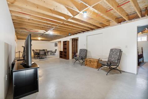 521 Fletcher Road Auburn ME 04210