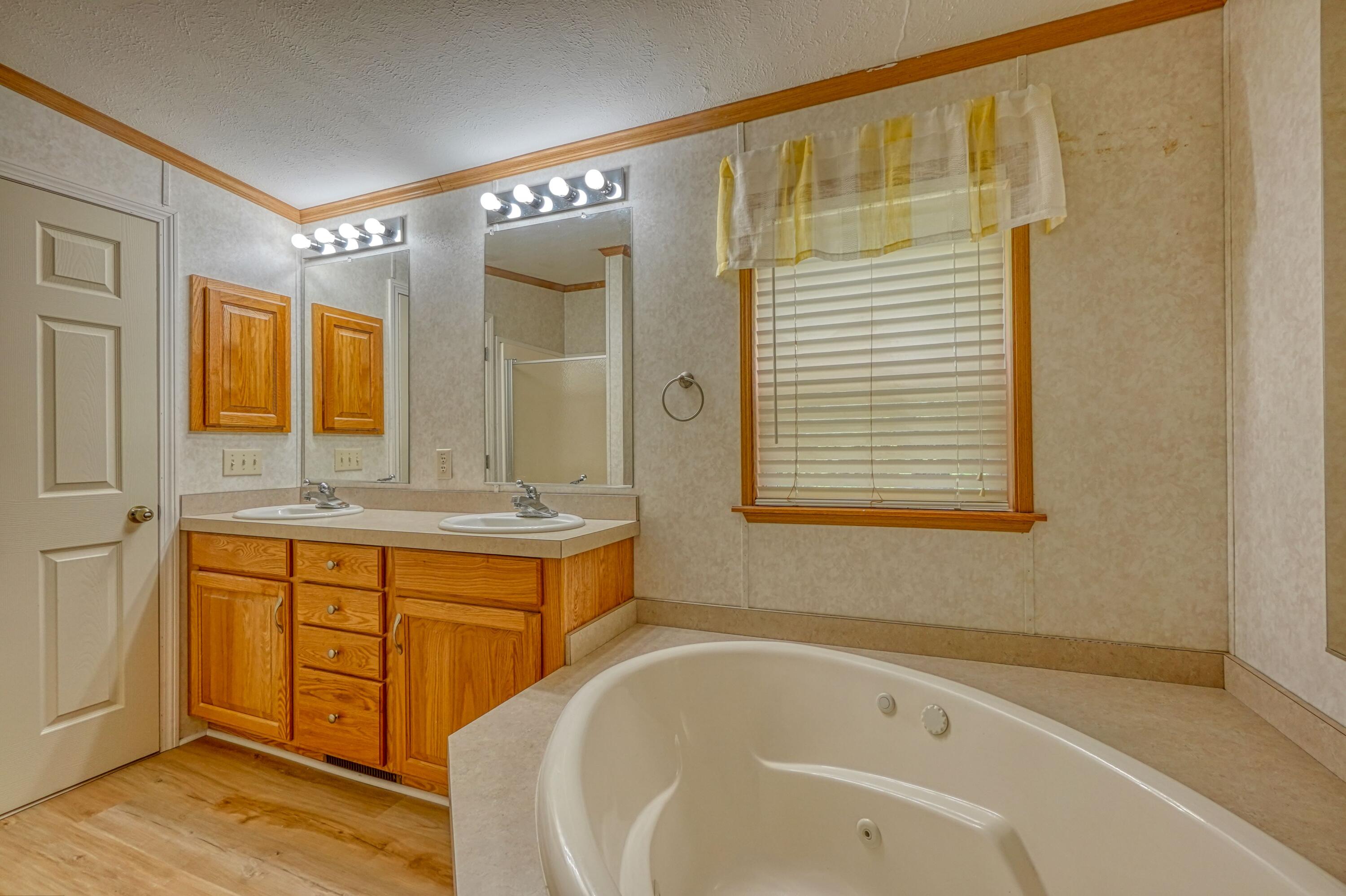 4 Adelard Drive Brunswick ME 04011