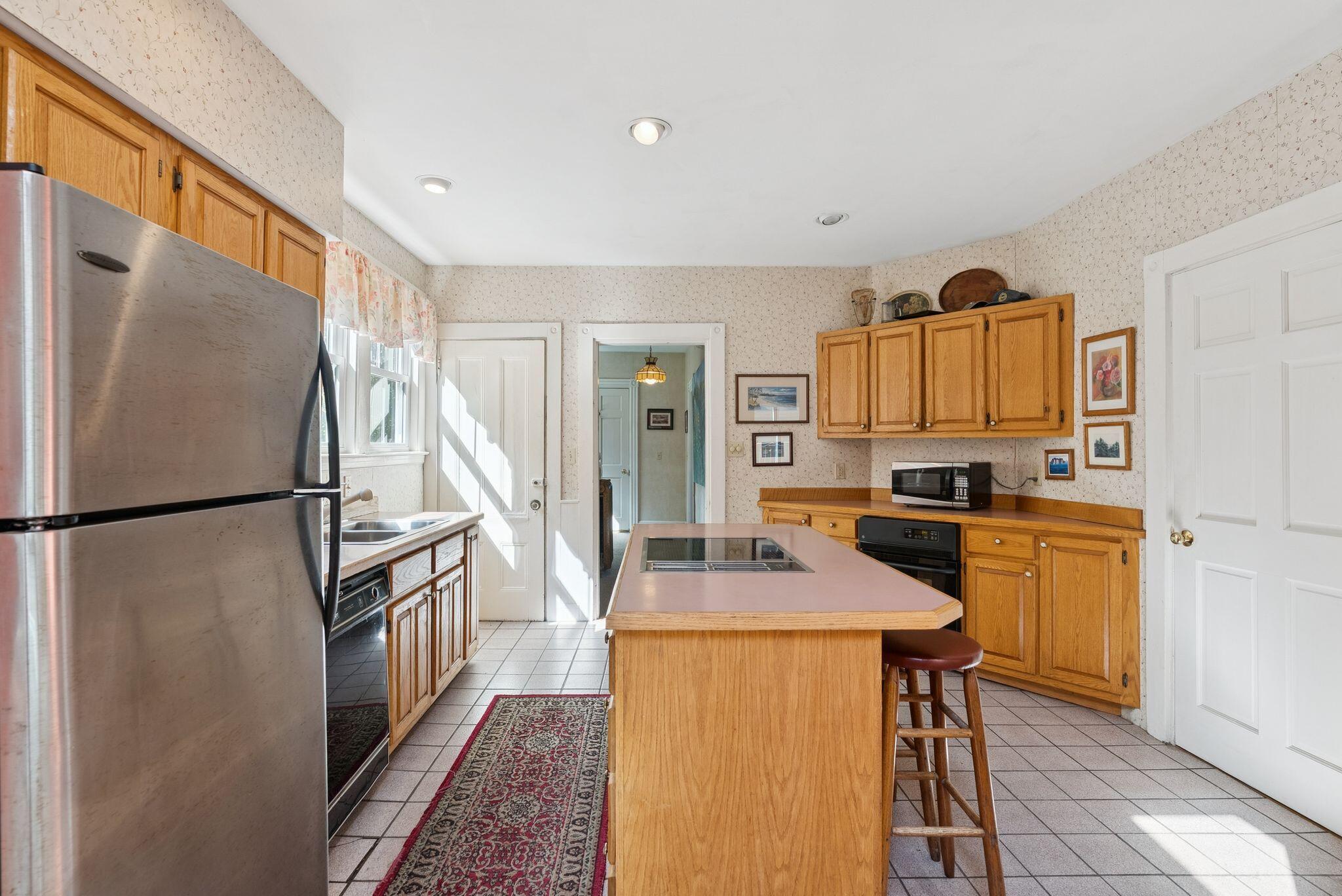 48 Ashmont Street Portland ME 04103