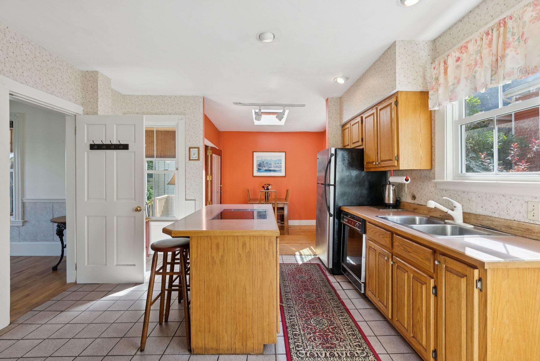 48 Ashmont Street Portland ME 04103