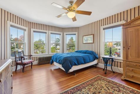 48 Ashmont Street Portland ME 04103