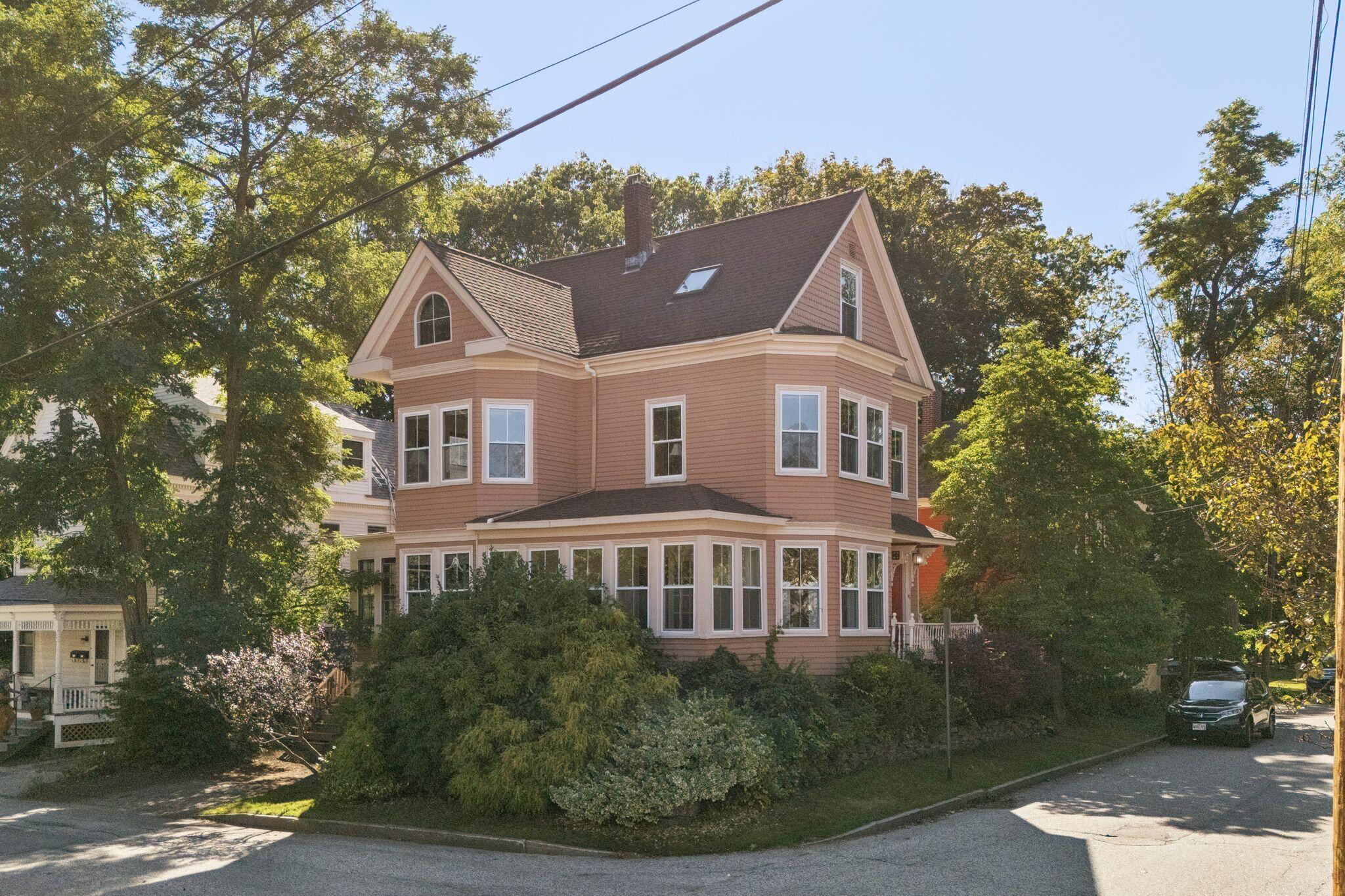 48 Ashmont Street Portland ME 04103