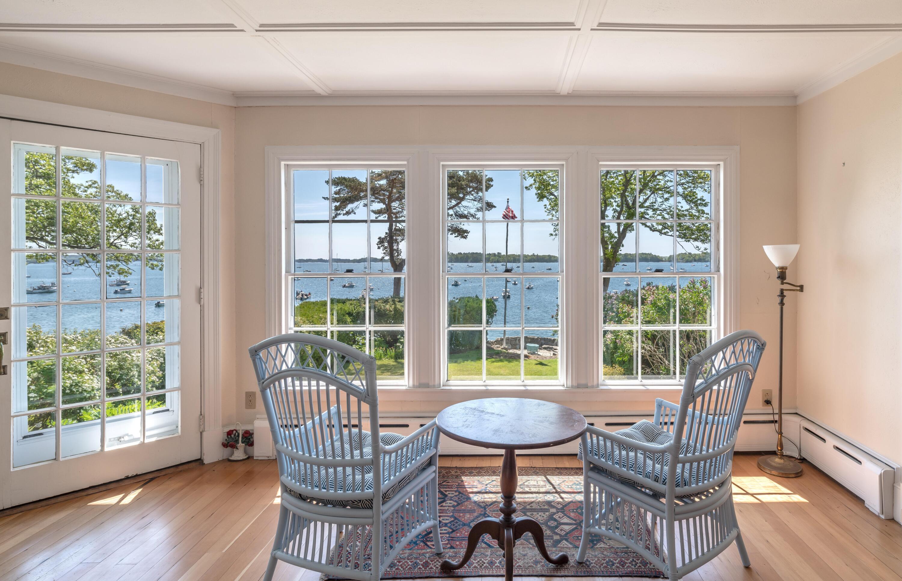 11 Maiden Lane Falmouth ME 04105