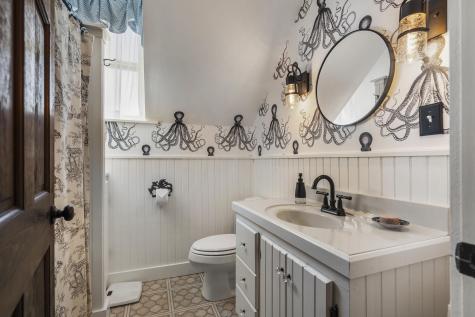 664 Boothbay Road Edgecomb ME 04556