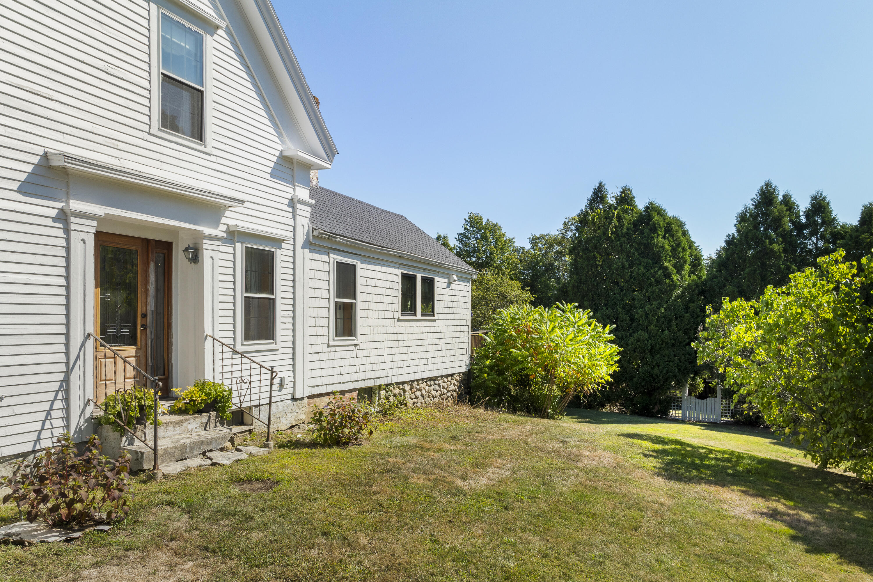 664 Boothbay Road Edgecomb ME 04556