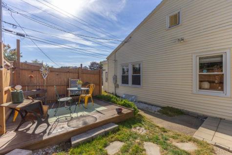 32 Dartmouth Street Biddeford ME 04005