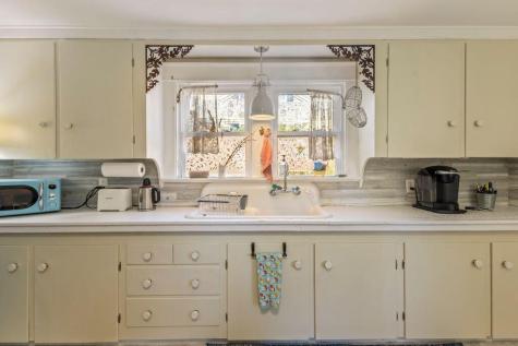 32 Dartmouth Street Biddeford ME 04005