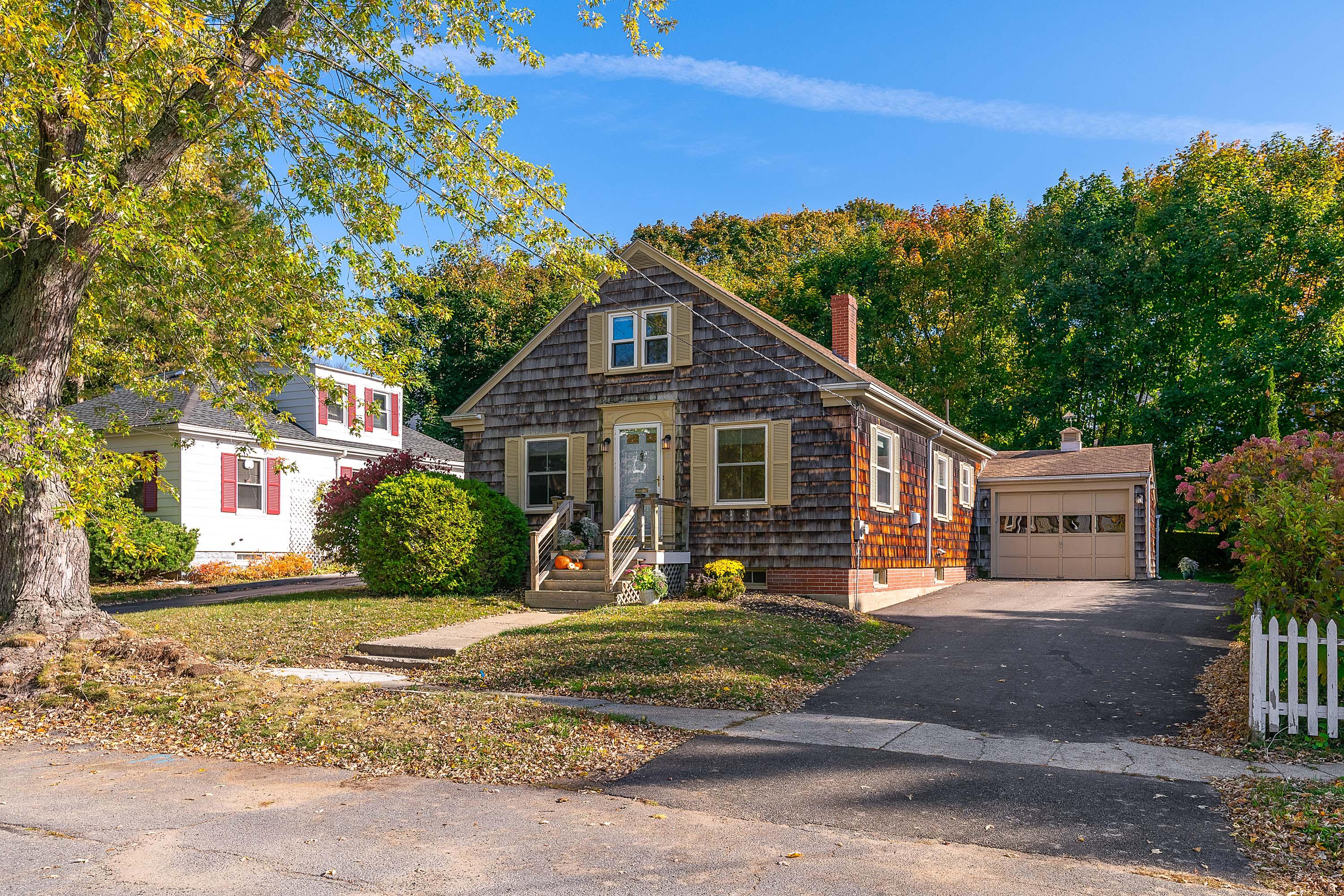 16 Roger Road South Portland, ME