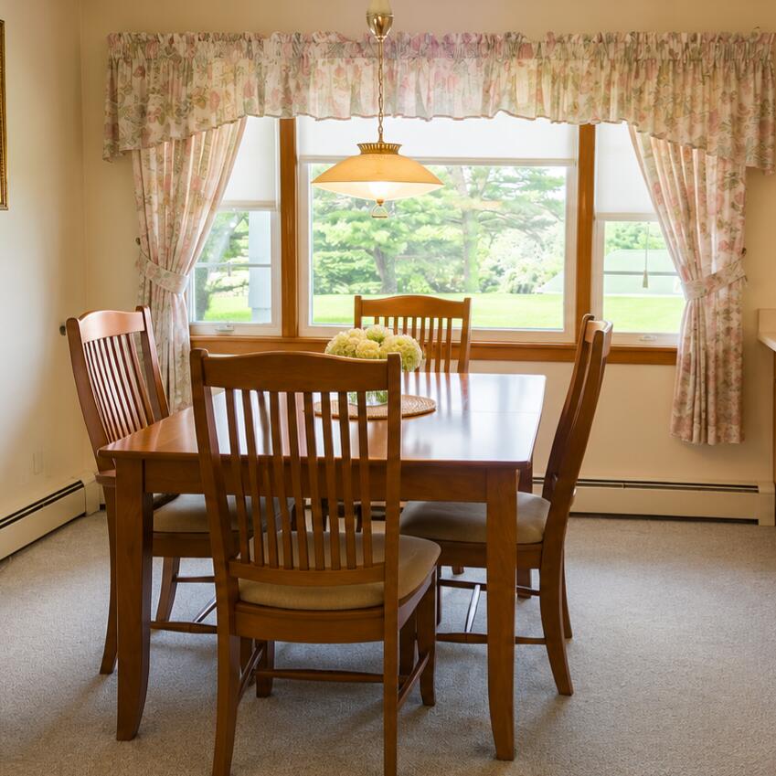 9 Mckinley Drive Lewiston ME 04240