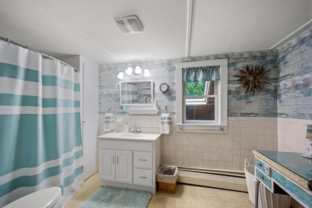 15 Cushman Road Winslow ME 04901