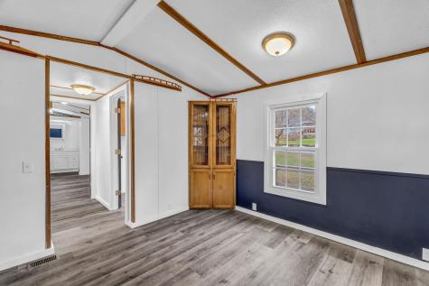 51 Pooler Avenue Skowhegan ME 04976