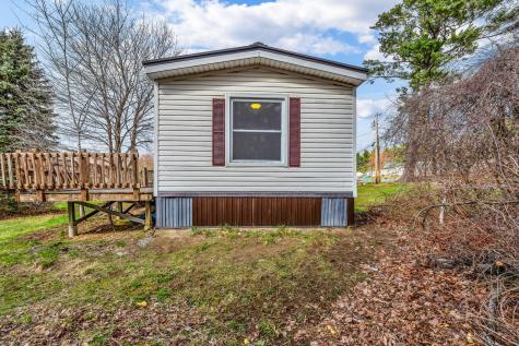 51 Pooler Avenue Skowhegan ME 04976