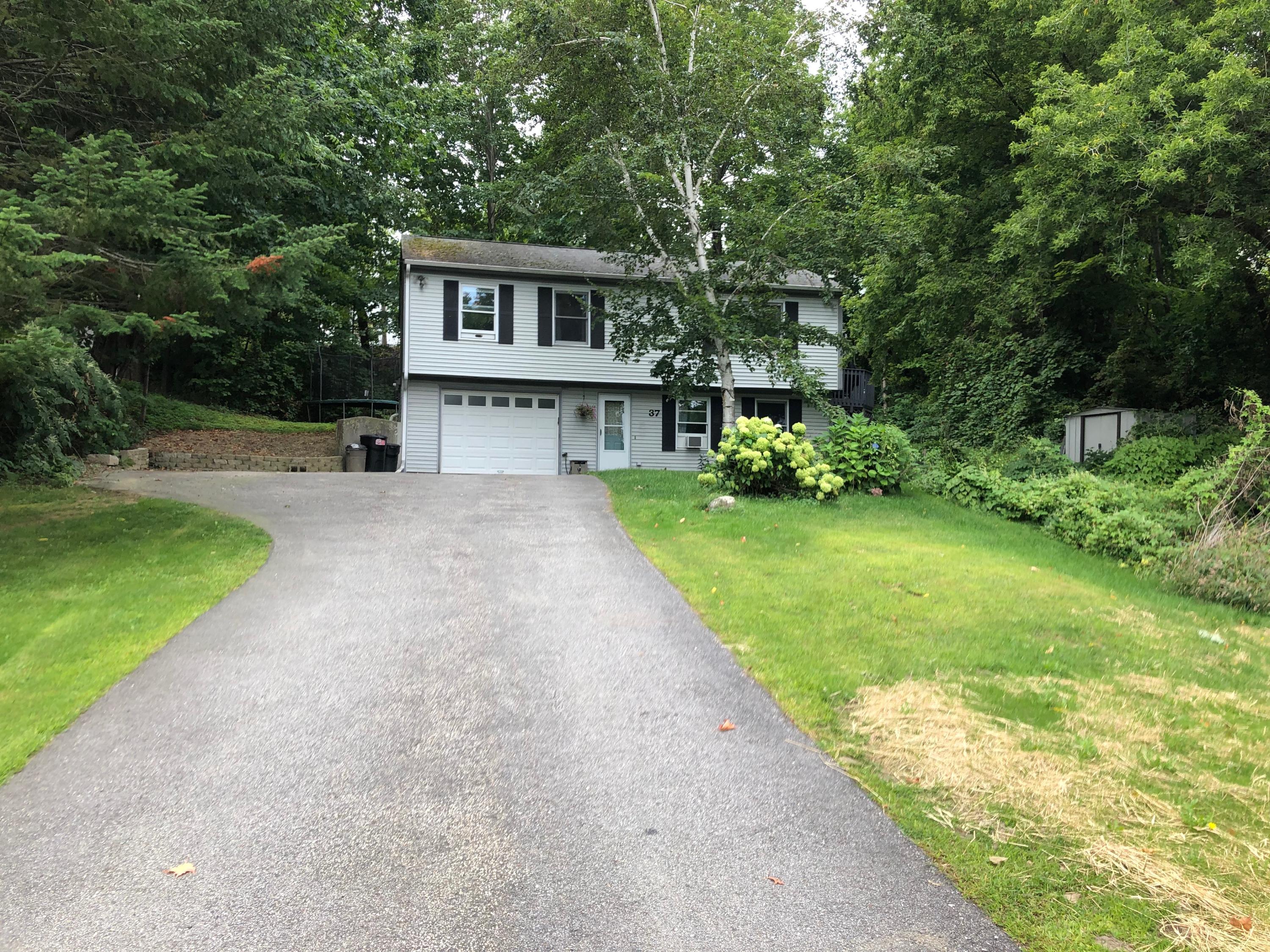 37 Sixth Street Auburn ME 04210
