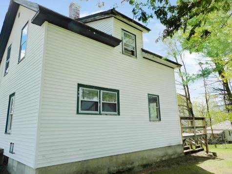 4 Lancaster Avenue Guilford ME 04443