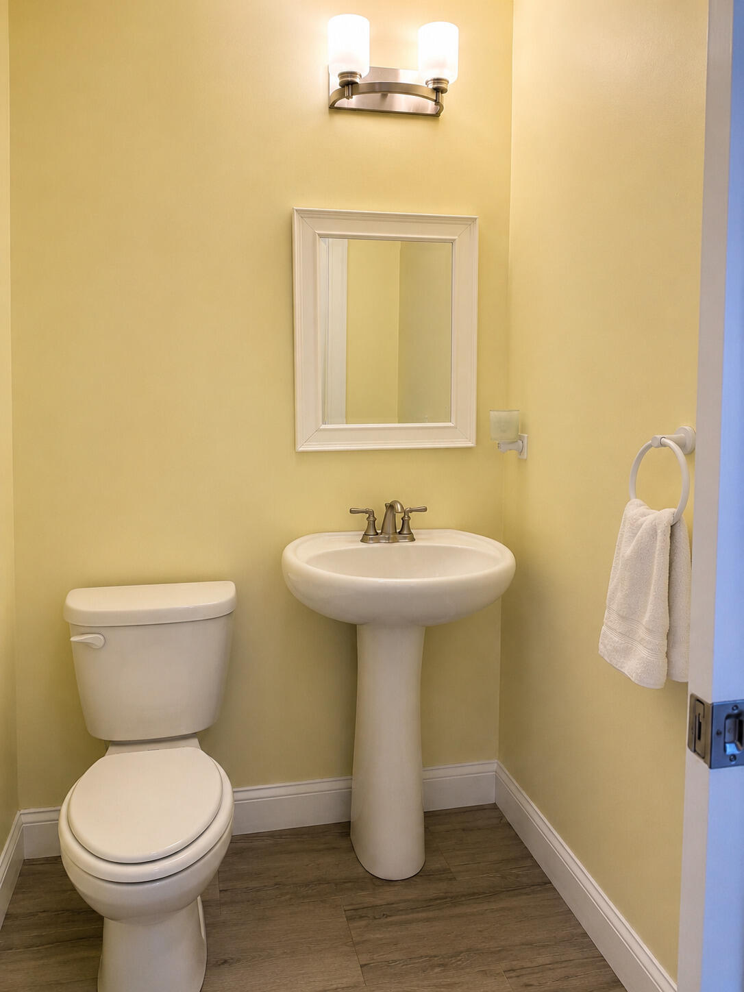 13 Champagne Lane Lisbon ME 04250