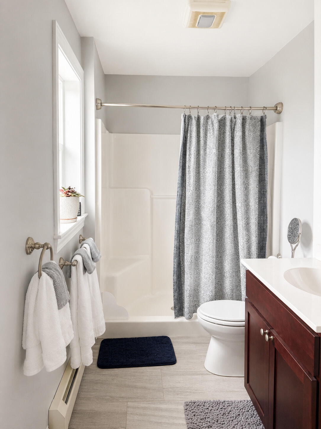 13 Champagne Lane Lisbon ME 04250