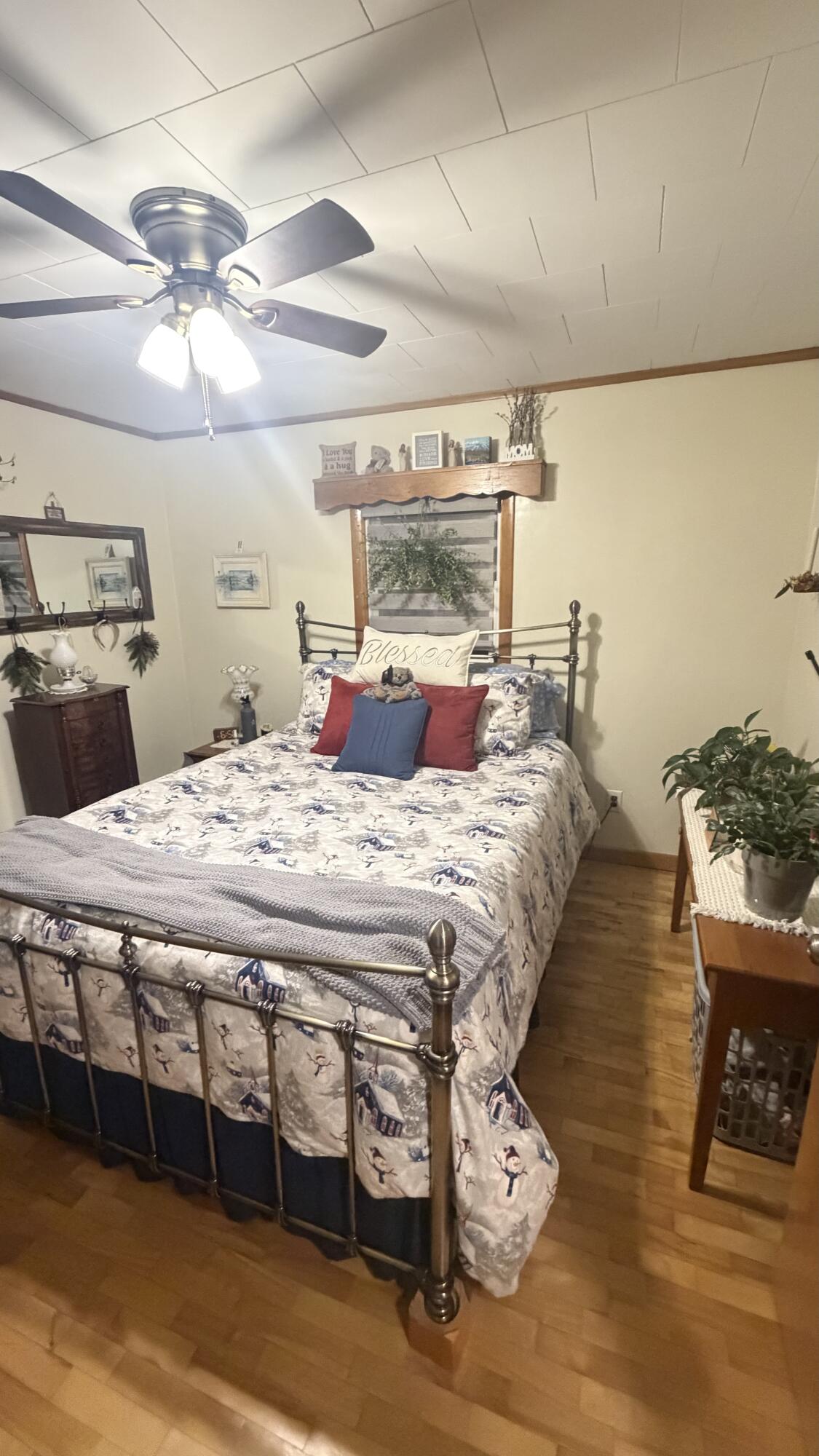 18 Winter Street Millinocket ME 04462