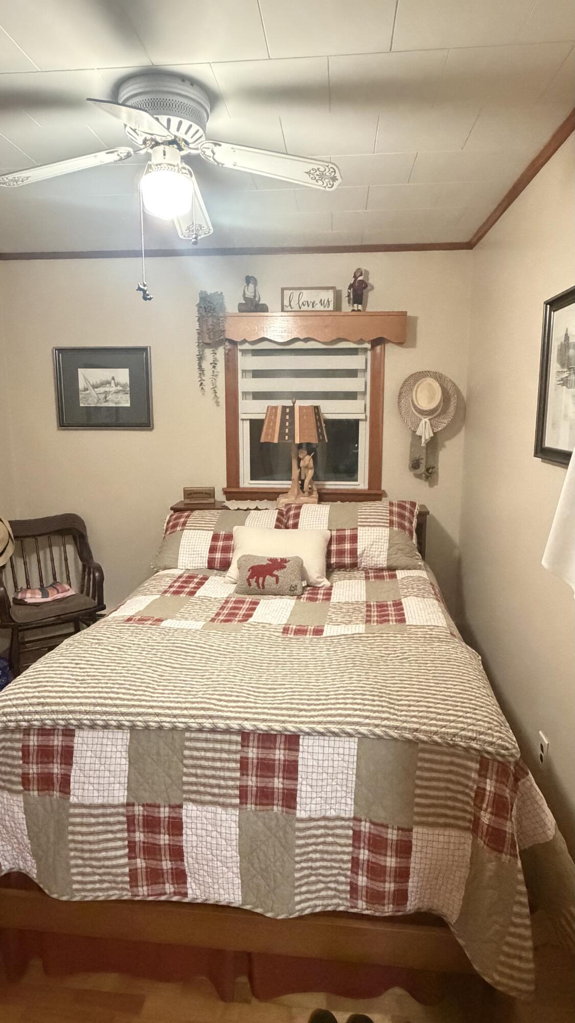 18 Winter Street Millinocket ME 04462