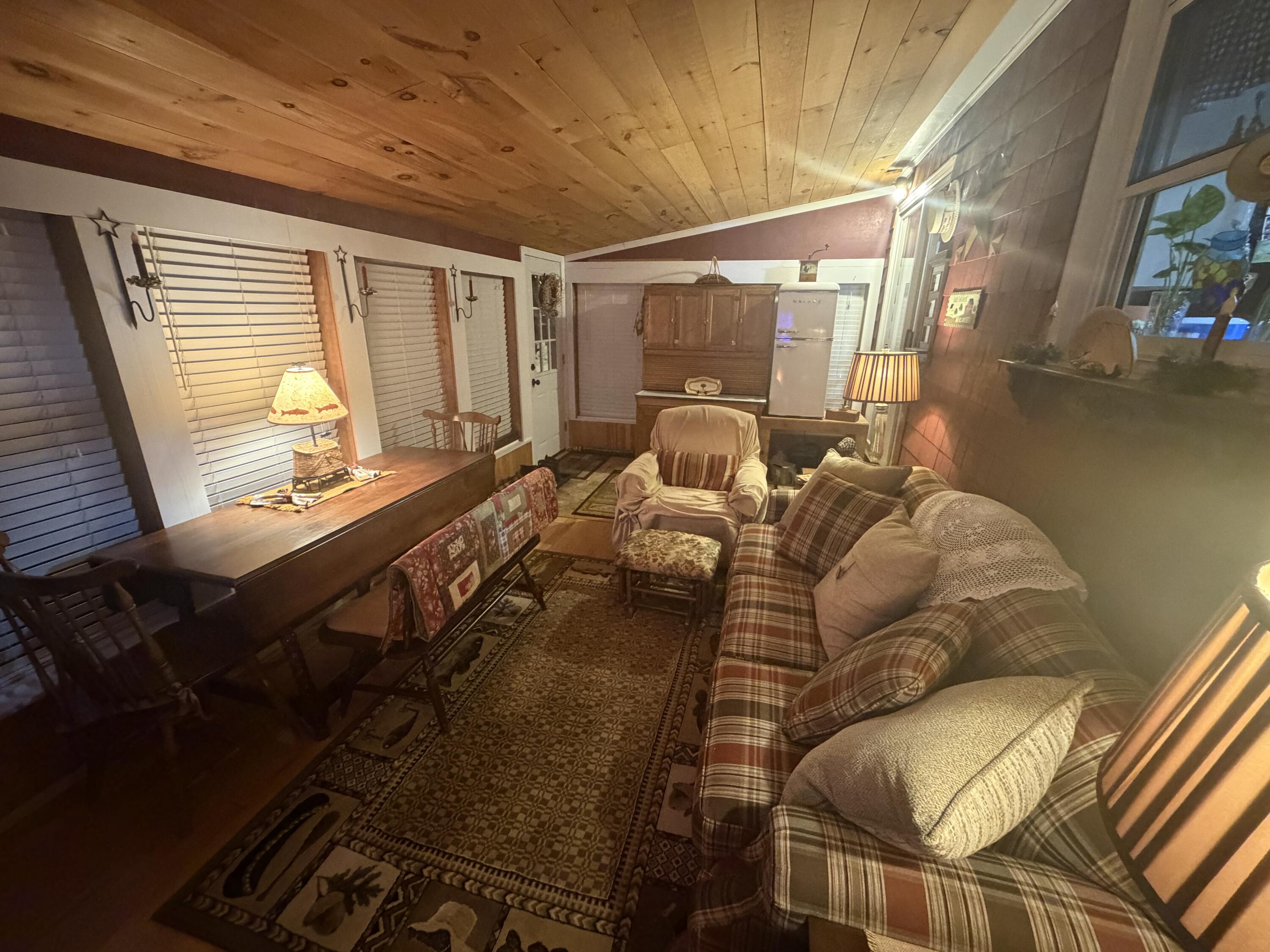 18 Winter Street Millinocket ME 04462