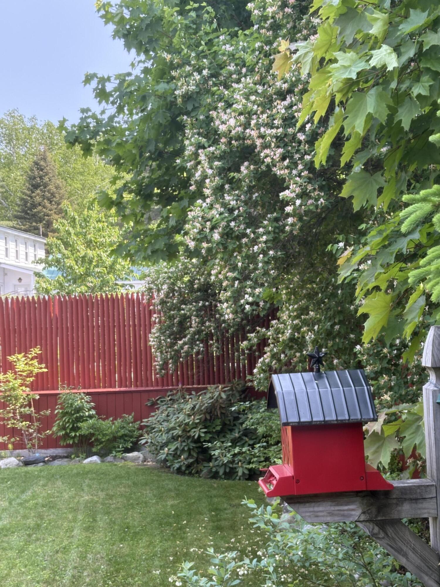 18 Winter Street Millinocket ME 04462