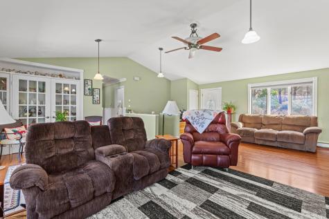 28 Tarkiln Hill Road Raymond ME 04071