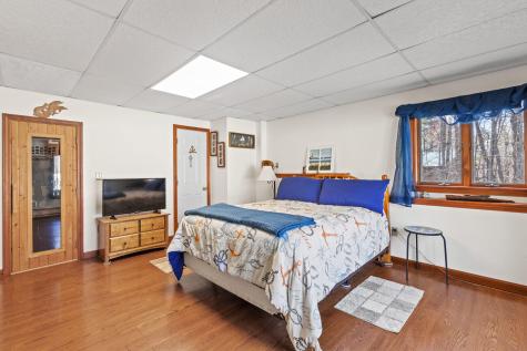 28 Tarkiln Hill Road Raymond ME 04071