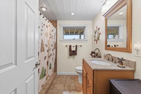 28 Tarkiln Hill Road Raymond ME 04071