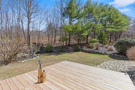 28 Tarkiln Hill Road Raymond ME 04071