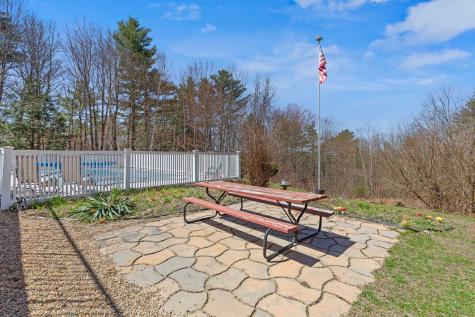 28 Tarkiln Hill Road Raymond ME 04071