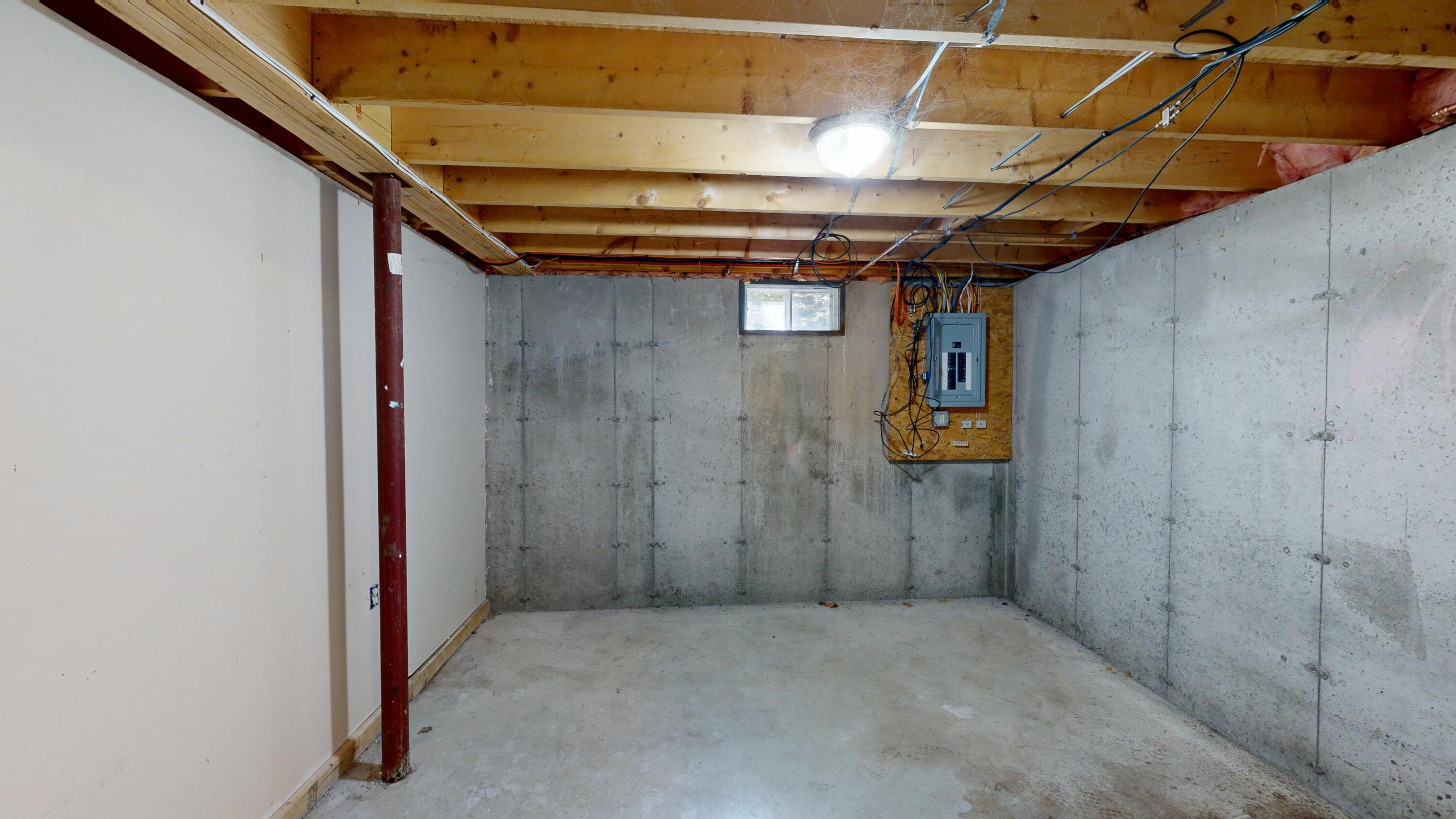 71 Darbick Terrace Hollis ME 04042
