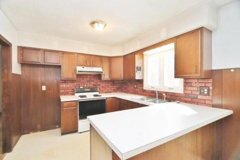 321 Dow Road Orrington ME 04474