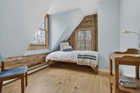 40 Dyer Road Raymond ME 04071