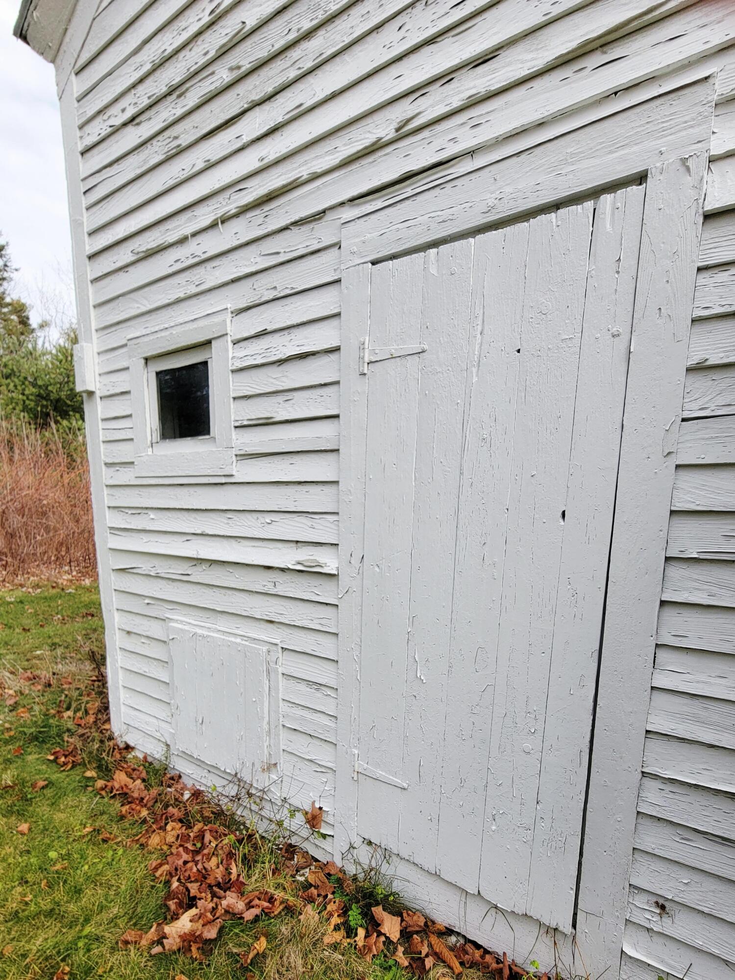 563 Eastside Road Hancock ME 04640