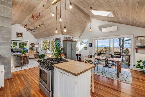 106 Seiders Hill Lane Union ME 04862