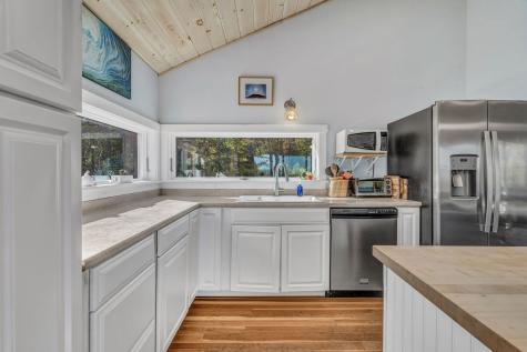 106 Seiders Hill Lane Union ME 04862