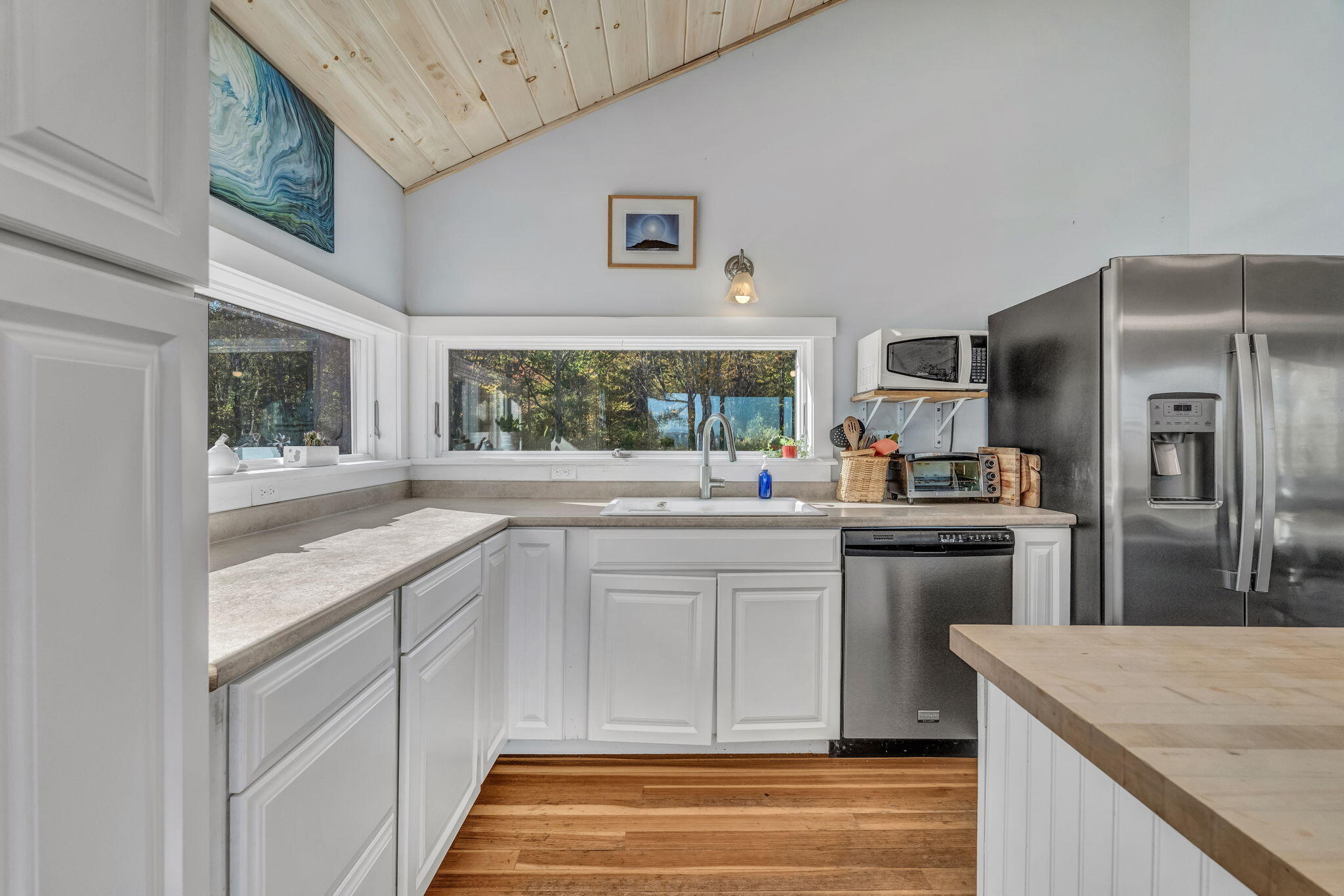 106 Seiders Hill Lane Union ME 04862