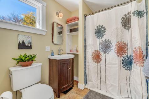 106 Seiders Hill Lane Union ME 04862