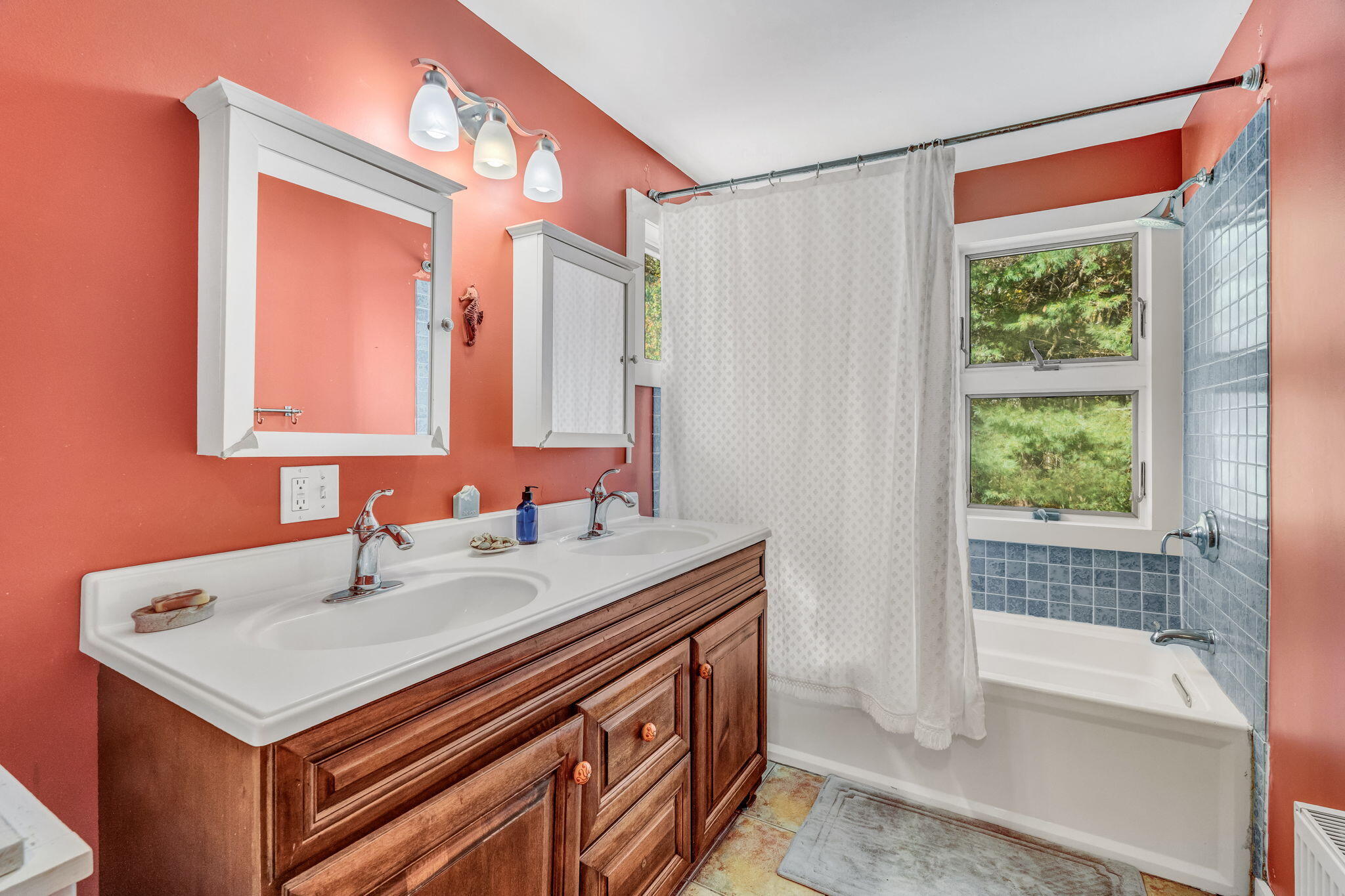 106 Seiders Hill Lane Union ME 04862