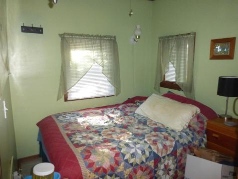 9 Roberts Lane Porter ME 04068