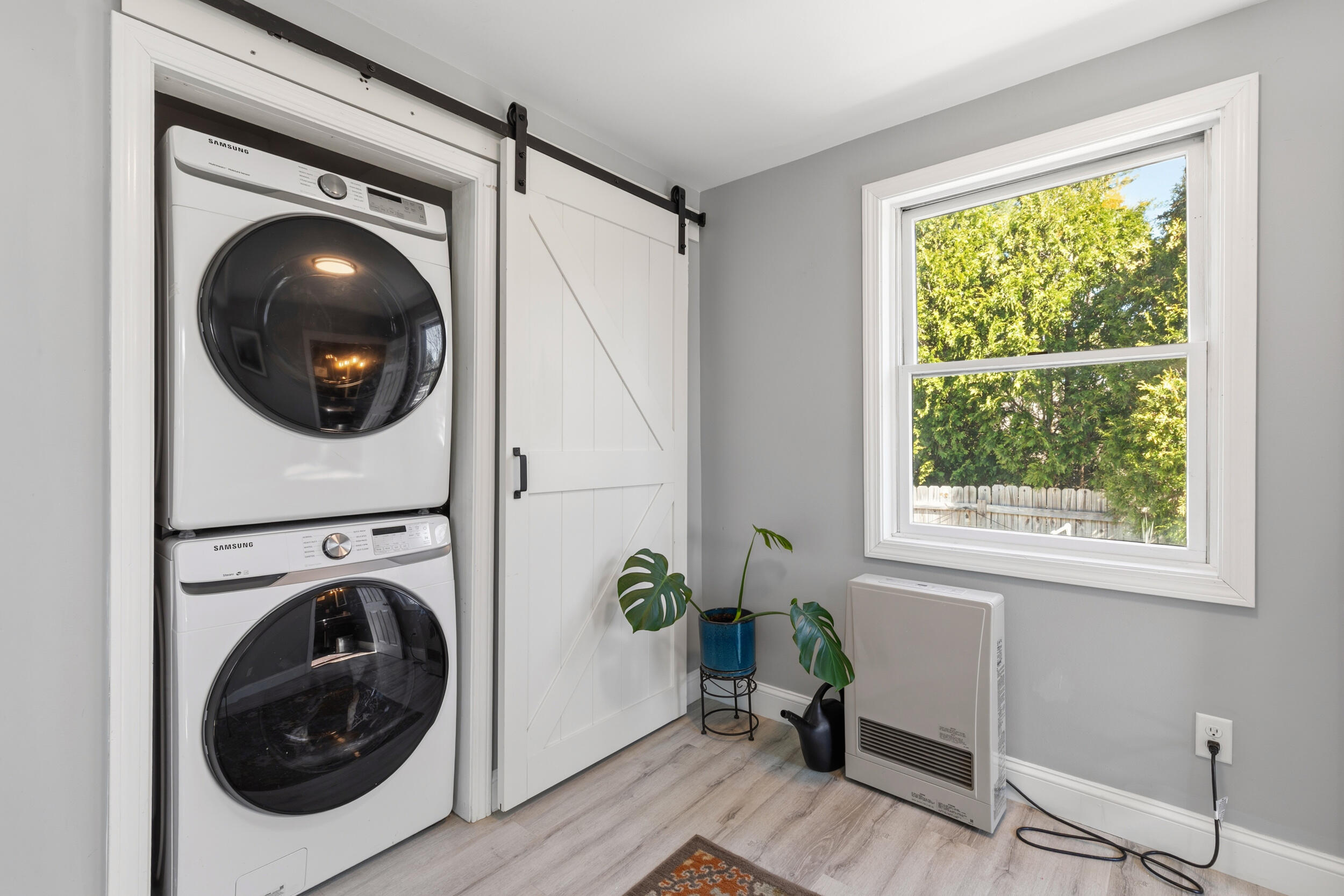 313R Warren Avenue Portland ME 04103