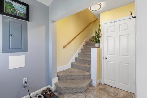 313R Warren Avenue Portland ME 04103