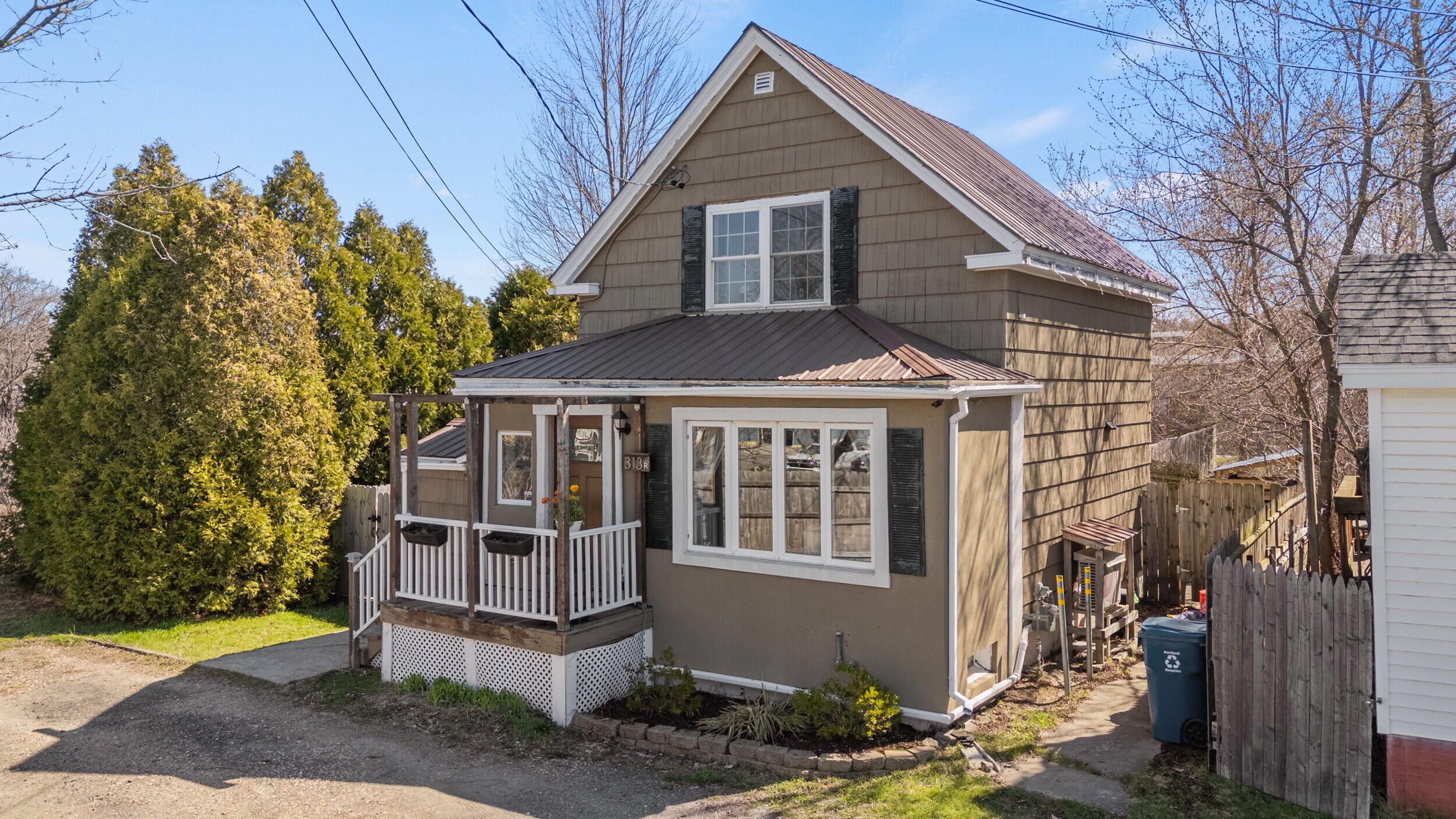 313R Warren Avenue Portland ME 04103