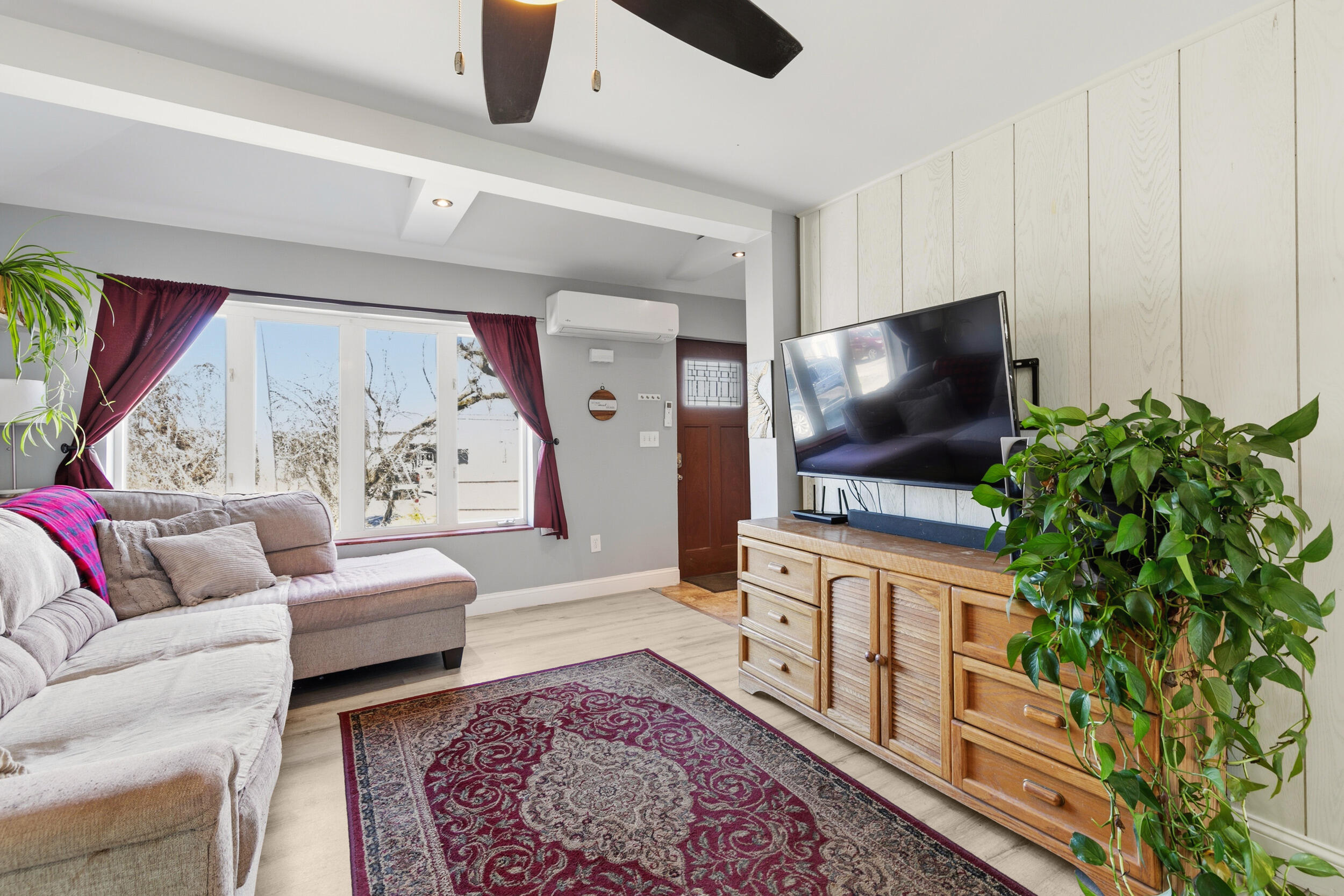 313R Warren Avenue Portland ME 04103