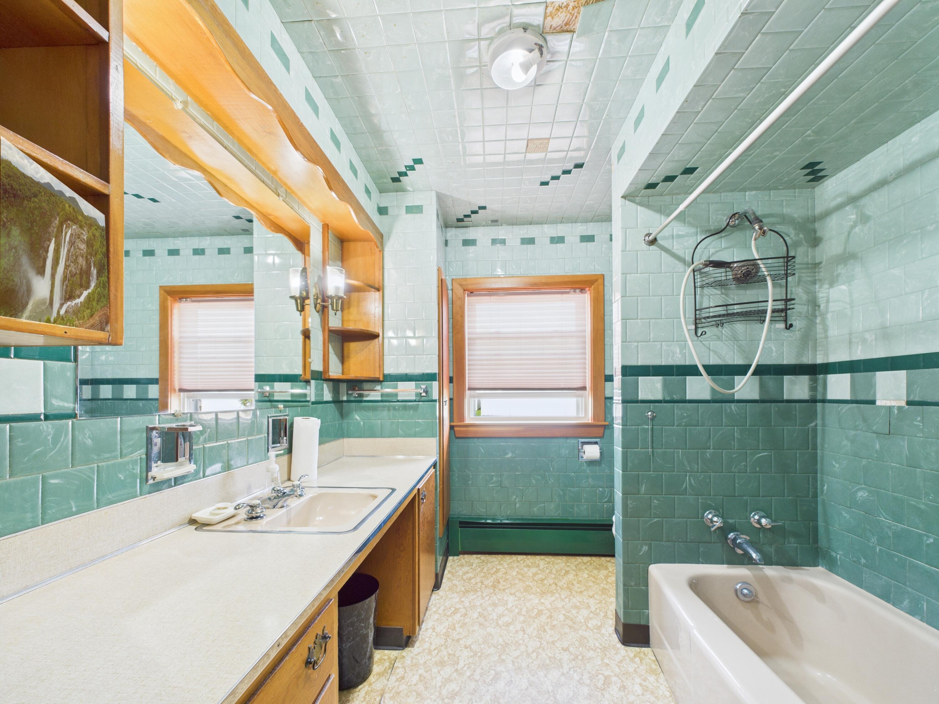 71 Garden Circle Caribou ME 04736